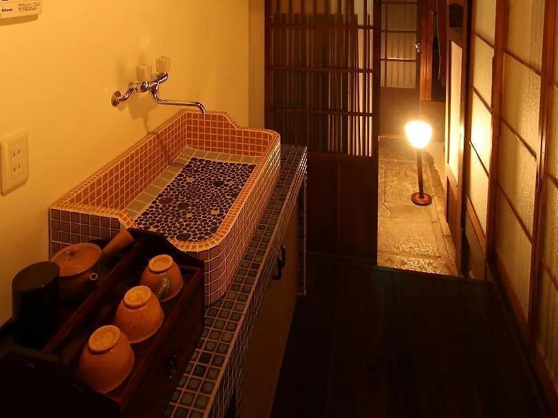 Naokonoza Bettei Aburanokoji Villa Kyoto